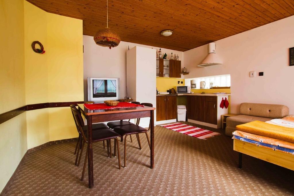 Guest House Privat Marika Závažná Poruba Zewnętrze zdjęcie