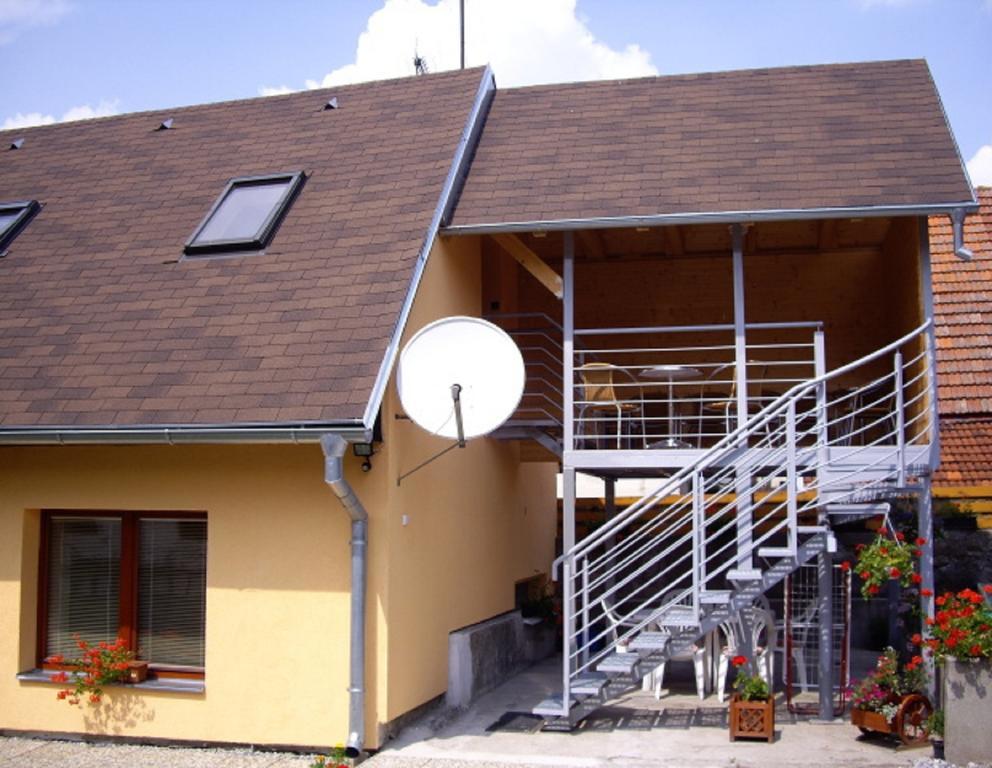 Guest House Privat Marika Závažná Poruba Zewnętrze zdjęcie
